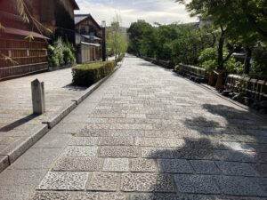 新門前（しんもんぜん）通り